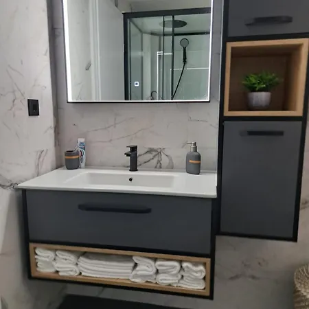 Vukadin Apartment